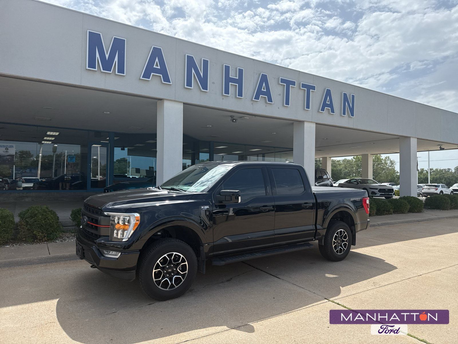 Used 2023 Ford F150 Lariat AWD/4WD image 1