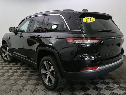 Used 2023 Jeep Grand Cherokee 4WD 4xe image 8