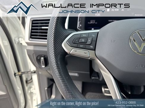 Used 2022 Volkswagen Atlas SEL Premium AWD/4WD image 31