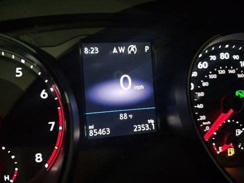 Used 2019 Volkswagen Atlas SE FWD image 18