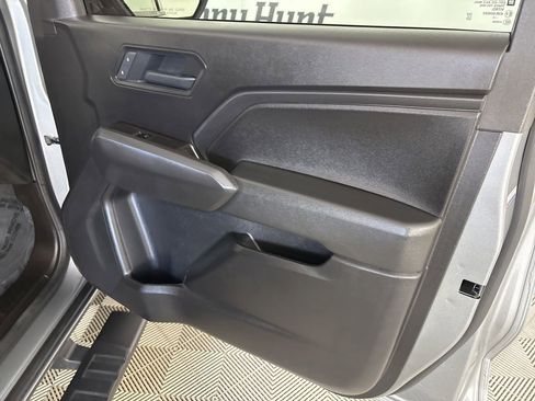 Used 2025 Chevrolet Colorado W/T w/ WT Custom Package image 25