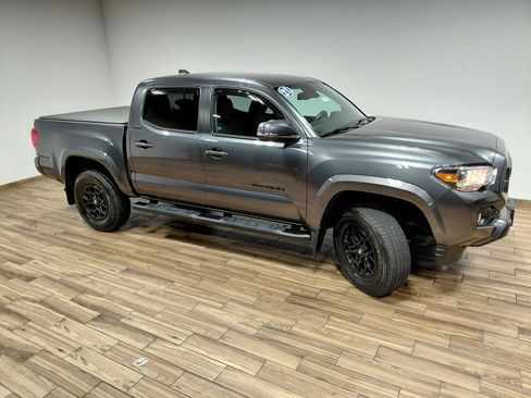Used 2021 Toyota Tacoma SR5 image 14