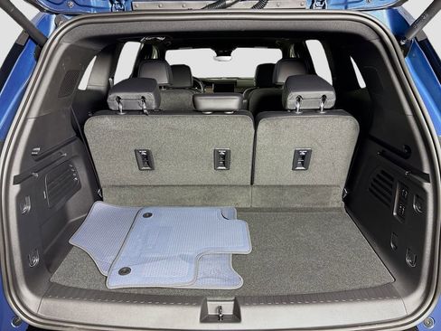 New 2026 GMC Acadia Denali w/ Super Cruise Package image 27