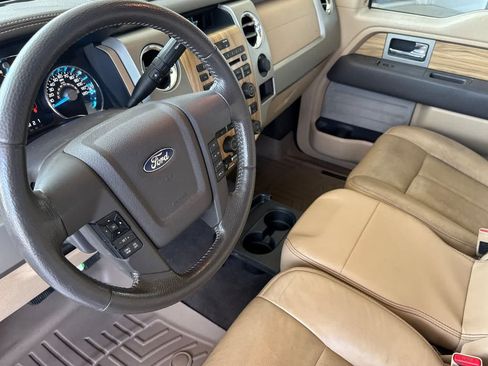 Used 2011 Ford F150 Lariat w/ Lariat Chrome Pkg RWD image 11