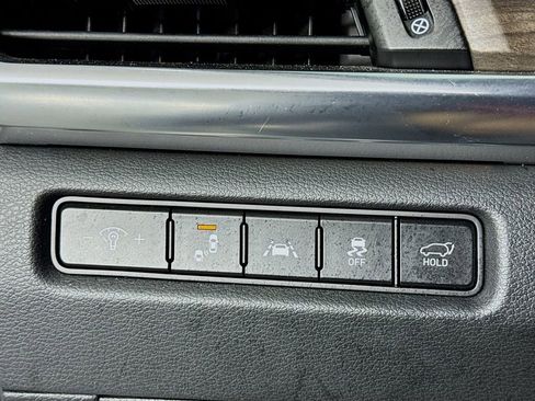 Used 2022 Kia Telluride SX w/ Towing Package image 14