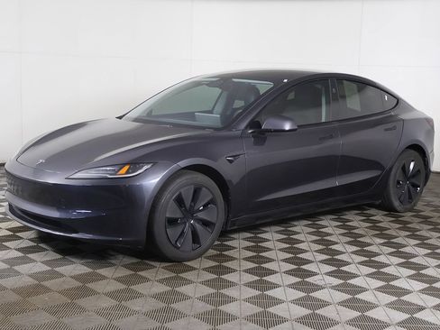 Used 2024 Tesla Model 3 Long Range RWD image 13