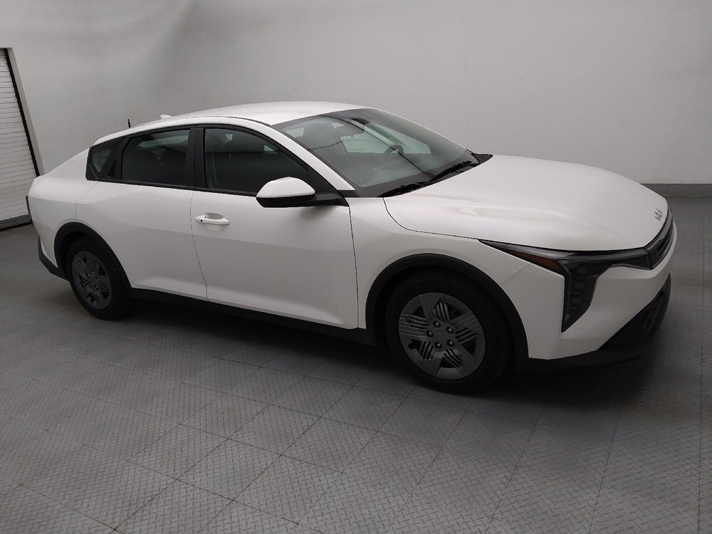 Used 2025 Kia K4 FWD image 11