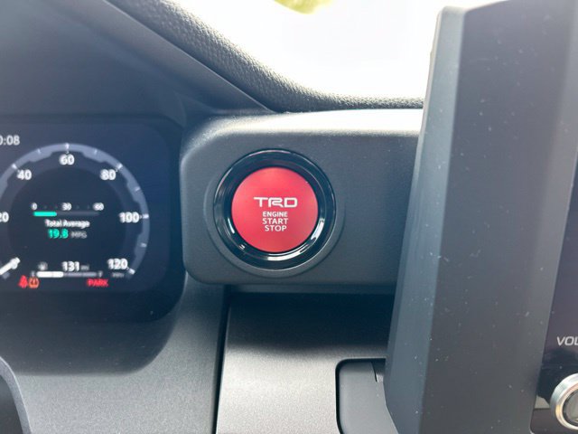 Certified 2026 Toyota 4Runner TRD Off-Road AWD/4WD image 22