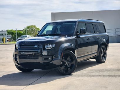 Used 2025 Land Rover Defender 130 X-Dynamic SE