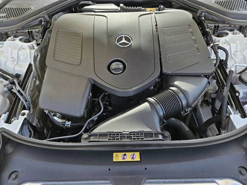 Certified 2024 Mercedes-Benz E 350 4MATIC Sedan image 31