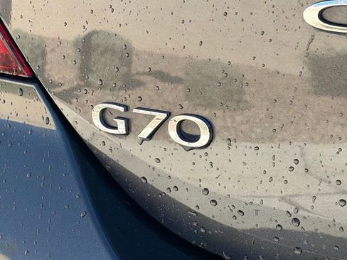 Used 2025 Genesis G70 2.5T image 5