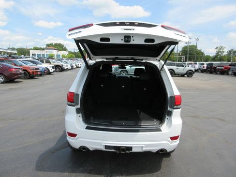 Used 2018 Jeep Grand Cherokee Limited w/ Trailer Tow Group IV AWD/4WD image 8