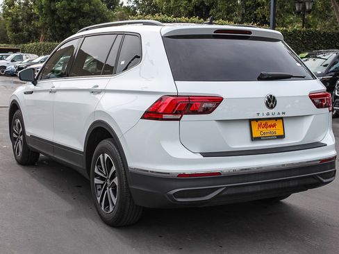 Used 2023 Volkswagen Tiguan S image 7