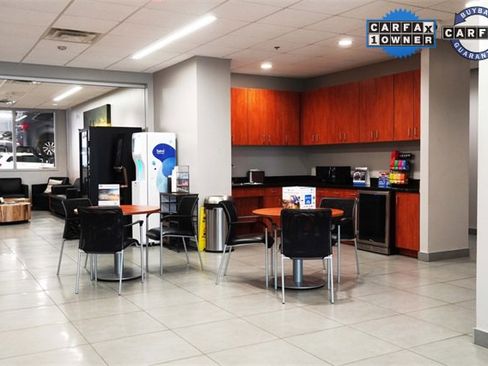 Used 2024 Chevrolet Silverado 1500 LT image 38