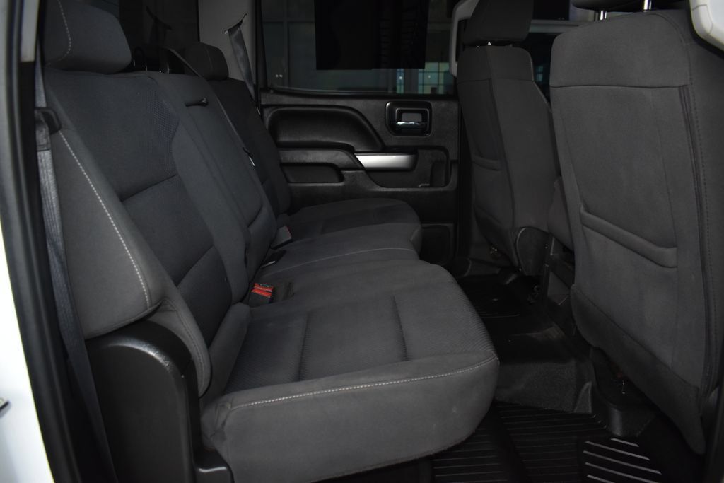 Used 2018 Chevrolet Silverado 1500 LT w/ Texas Edition AWD/4WD image 16