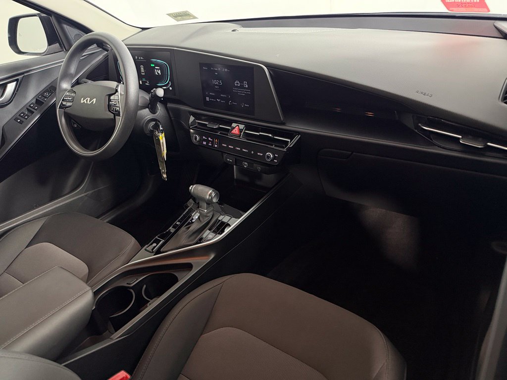 Used 2026 Kia Niro LX FWD image 20