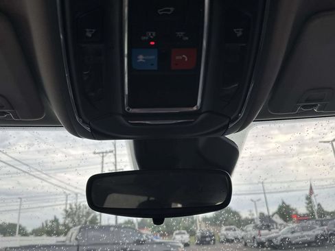 Used 2023 Jeep Grand Cherokee L Laredo w/ Luxury Tech Group I AWD/4WD image 27