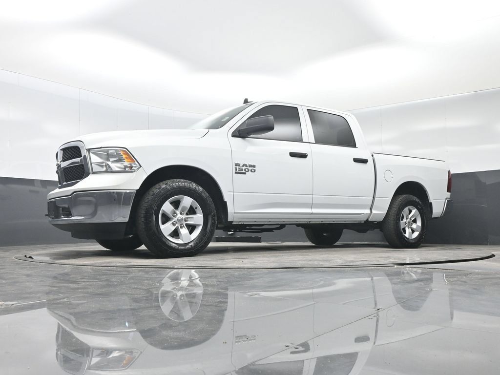Used 2022 RAM 1500 Classic SLT w/ Electronics Group AWD/4WD image 26