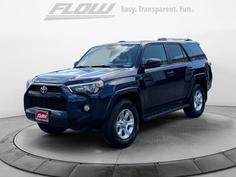 Certified 2019 Toyota 4Runner SR5 AWD/4WD image 4