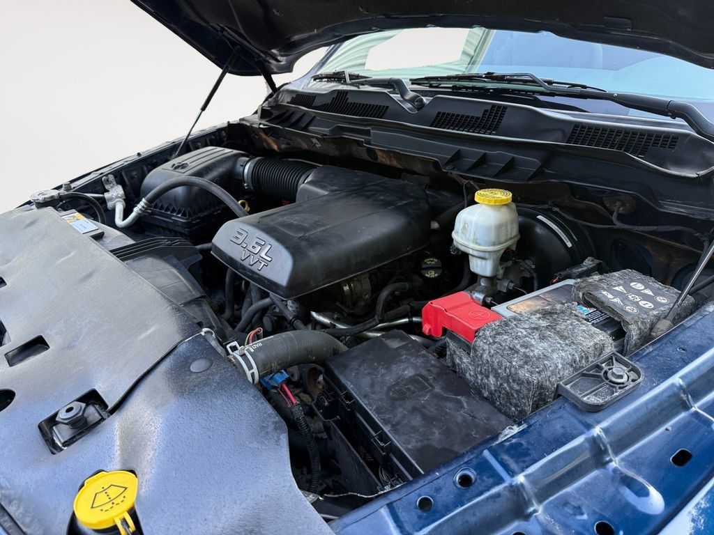 Used 2019 RAM 1500 Express AWD/4WD image 22