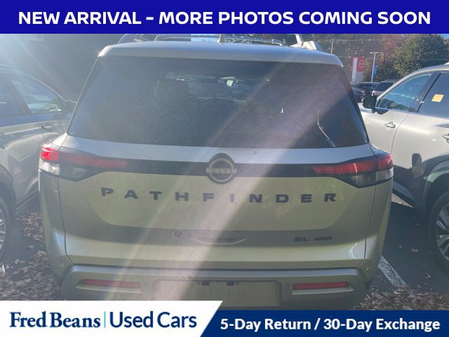 Certified 2024 Nissan Pathfinder SL w/ Black Appearance Package AWD/4WD image 6