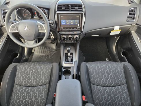 Used 2026 Mitsubishi Outlander Sport ES AWD/4WD image 18