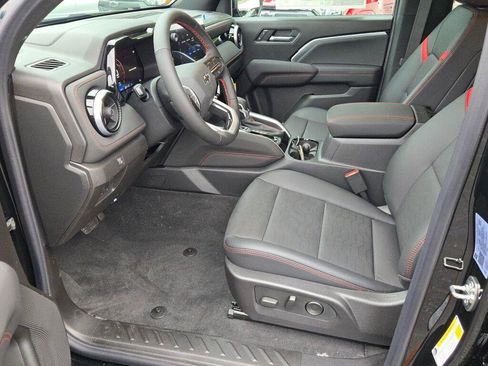 New 2026 Chevrolet Colorado Z71 w/ Technology Package AWD/4WD image 26