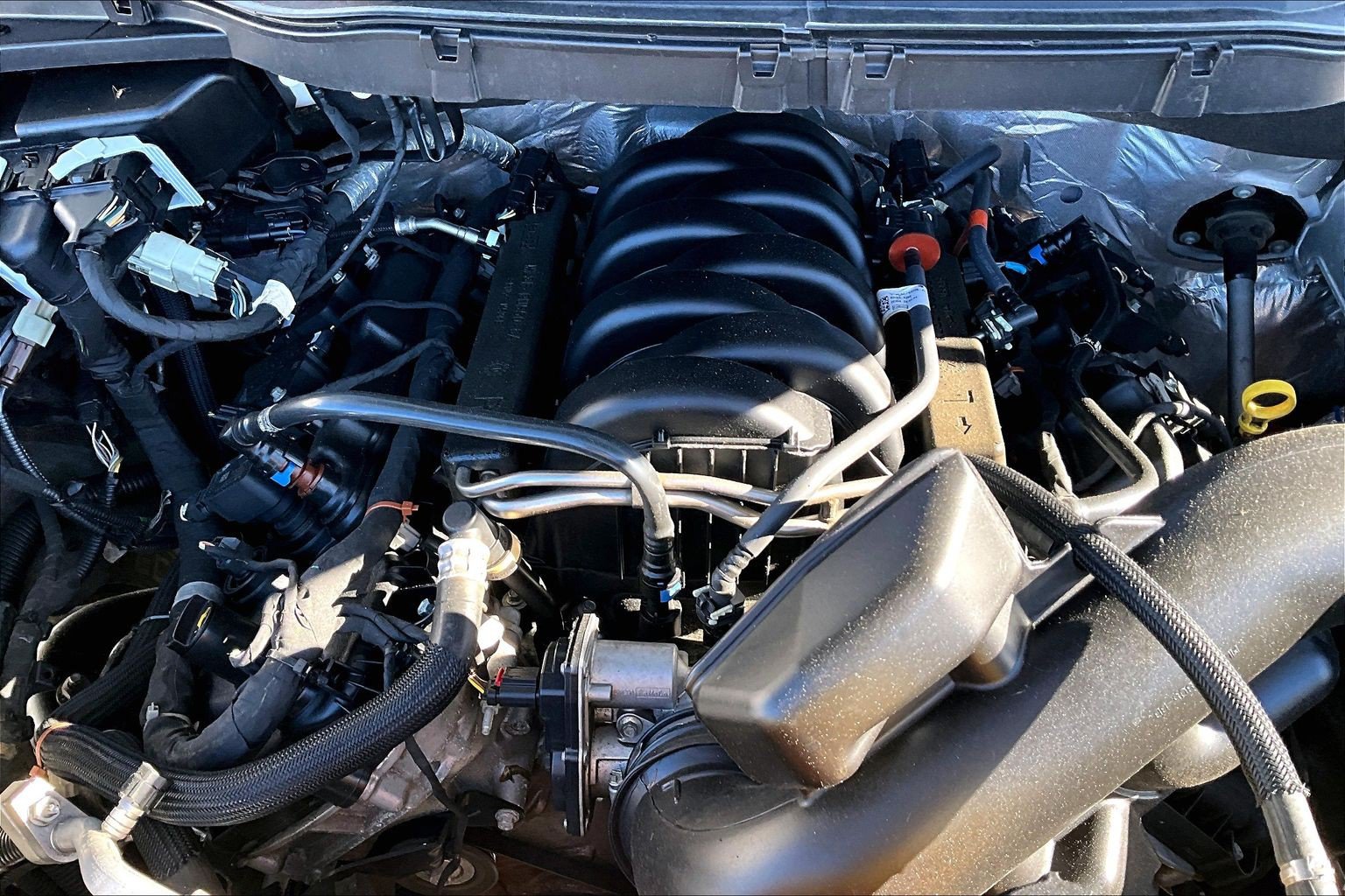 Used 2021 Ford F150 Lariat w/ FX4 Off-Road Package AWD/4WD image 32
