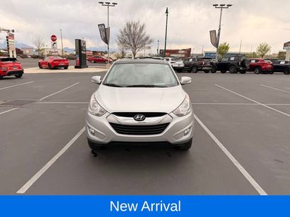 Used 2011 Hyundai Tucson Limited w/ Premium Pkg 3