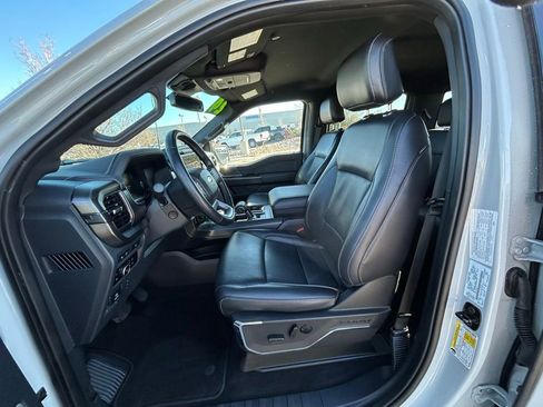 Used 2024 Ford F150 Lariat image 11