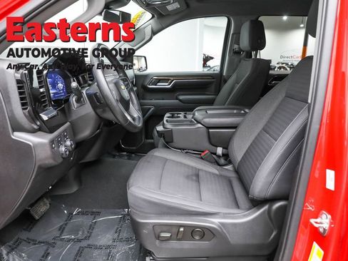 Used 2023 Chevrolet Silverado 1500 LT AWD/4WD image 14
