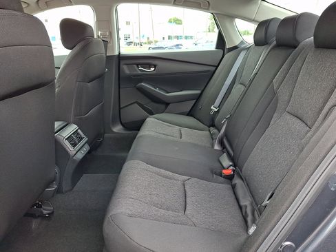 Certified 2025 Honda Accord SE image 10
