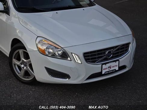 Used 2012 Volvo S60 T5 image 33