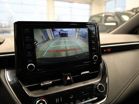 Used 2022 Toyota Corolla SE image 17