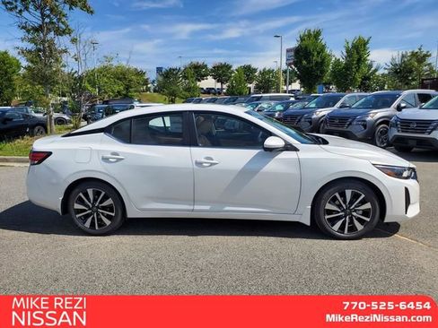 New 2025 Nissan Sentra SV w/ SV Premium Package image 2