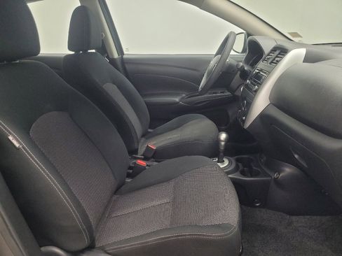 Used 2017 Nissan Versa SV image 21