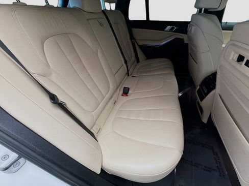 Used 2022 BMW X5 xDrive45e w/ Executive Package image 14