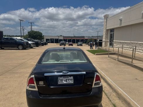 Used 2007 Ford Fusion SEL FWD image 5