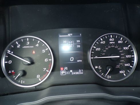 Used 2024 Subaru Crosstrek 2.0i Premium image 26