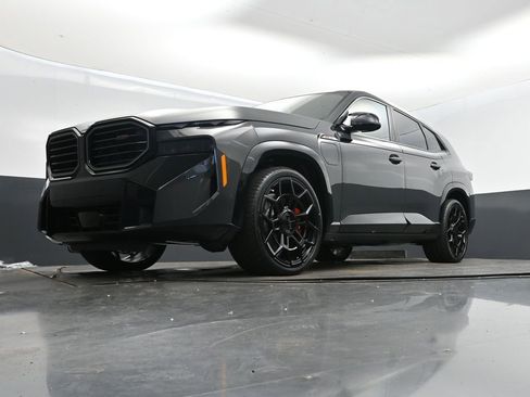 Used 2026 BMW XM Label Red image 40