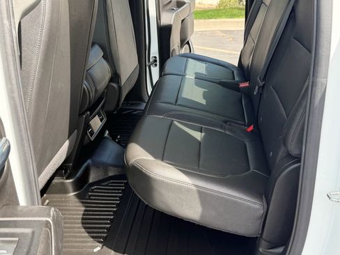 Used 2022 Chevrolet Silverado 2500 W/T w/ WT Fleet Convenience Package AWD/4WD image 19