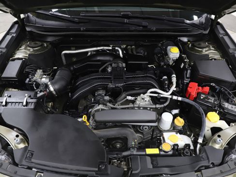 Used 2023 Subaru Outback Premium image 29