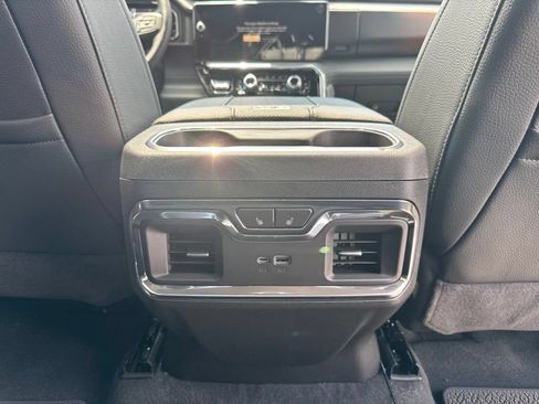 New 2026 GMC Sierra 1500 Denali AWD/4WD image 26