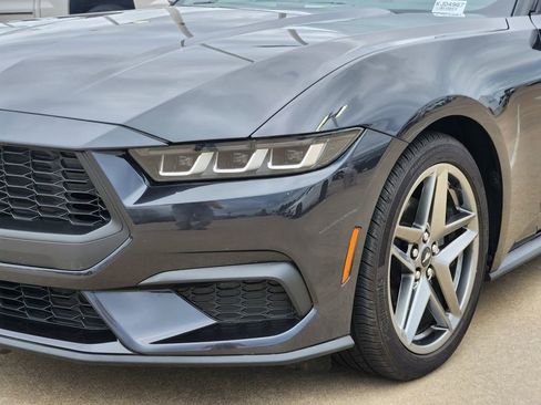 Used 2024 Ford Mustang Coupe RWD image 14