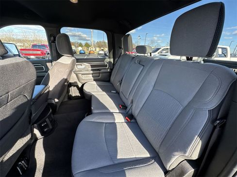 Used 2024 RAM 2500 Big Horn w/ Bed Utility Group image 21