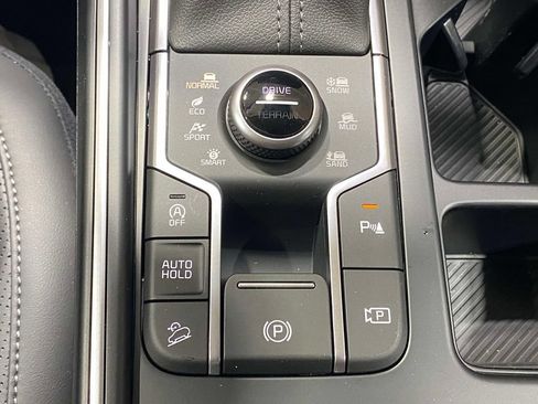 New 2026 Kia Sorento S AWD/4WD image 32