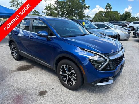 Certified 2024 Kia Sportage EX AWD/4WD image 3