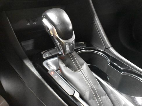 Used 2024 Buick Encore GX Preferred FWD image 20