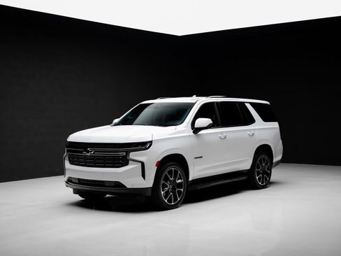 Used 2022 Chevrolet Tahoe RST w/ Luxury Package RWD image 4