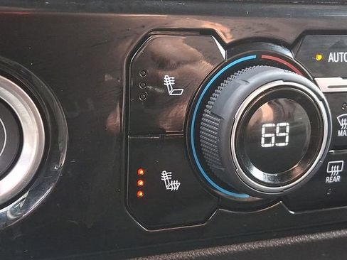 Used 2024 Chevrolet Silverado 1500 LT w/ Protection Package image 28